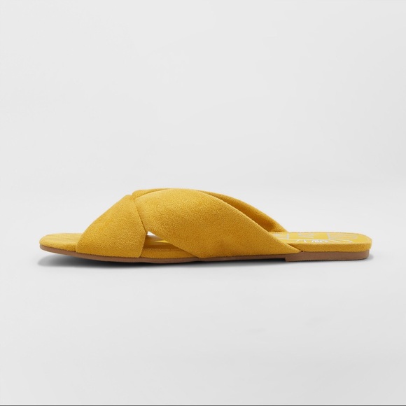 Women's Addie Microsuede Knotted Slide Sandals-B9 - Picture 4 of 8